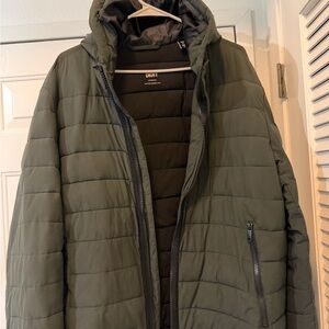 DKNY Hooded Winter Puffer Jacket for Men – Size XL, Black, Warm & Stylish